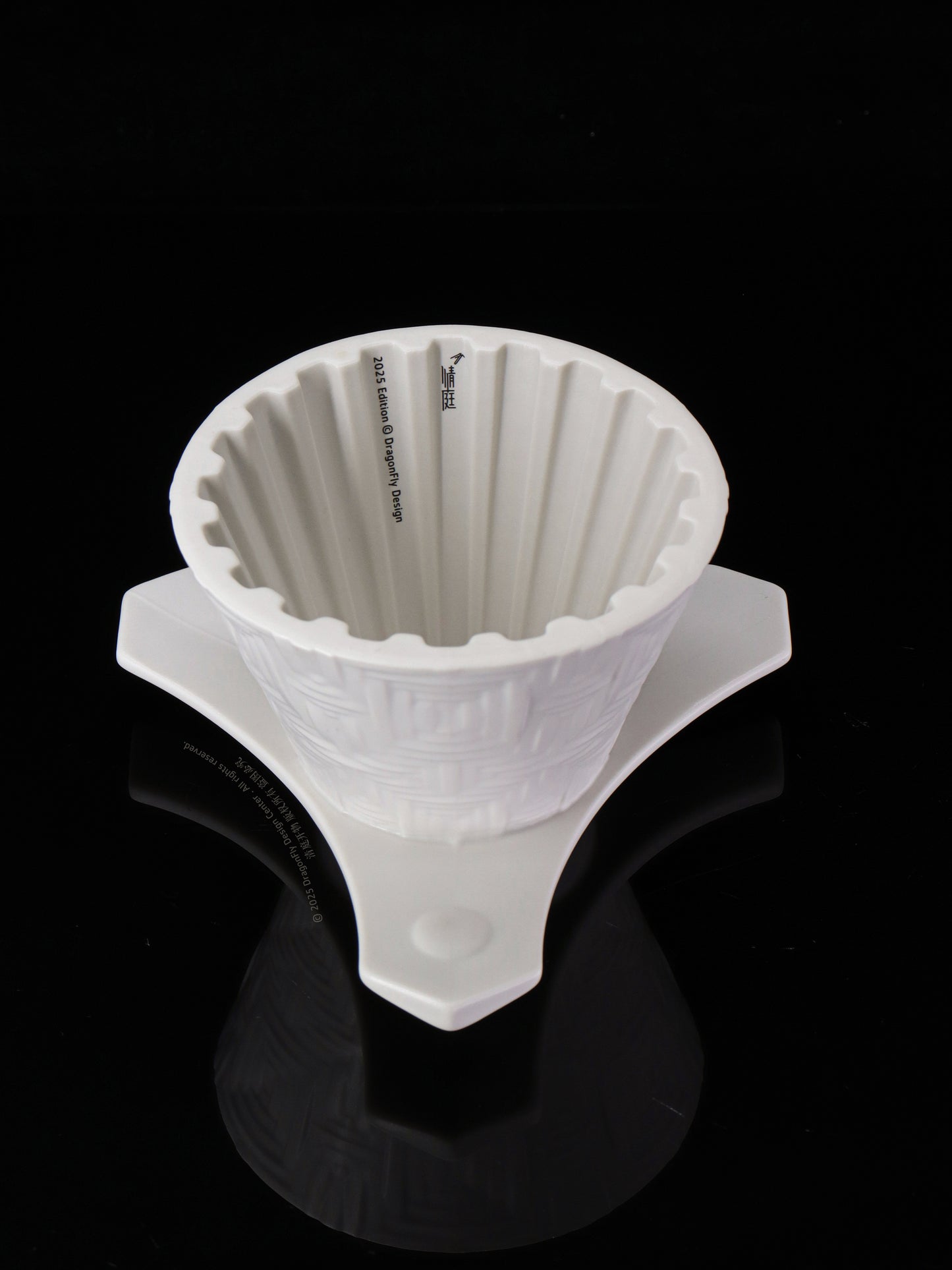 Tri- Spin FS Flat Dripper with Stand | DragonFly Design Center