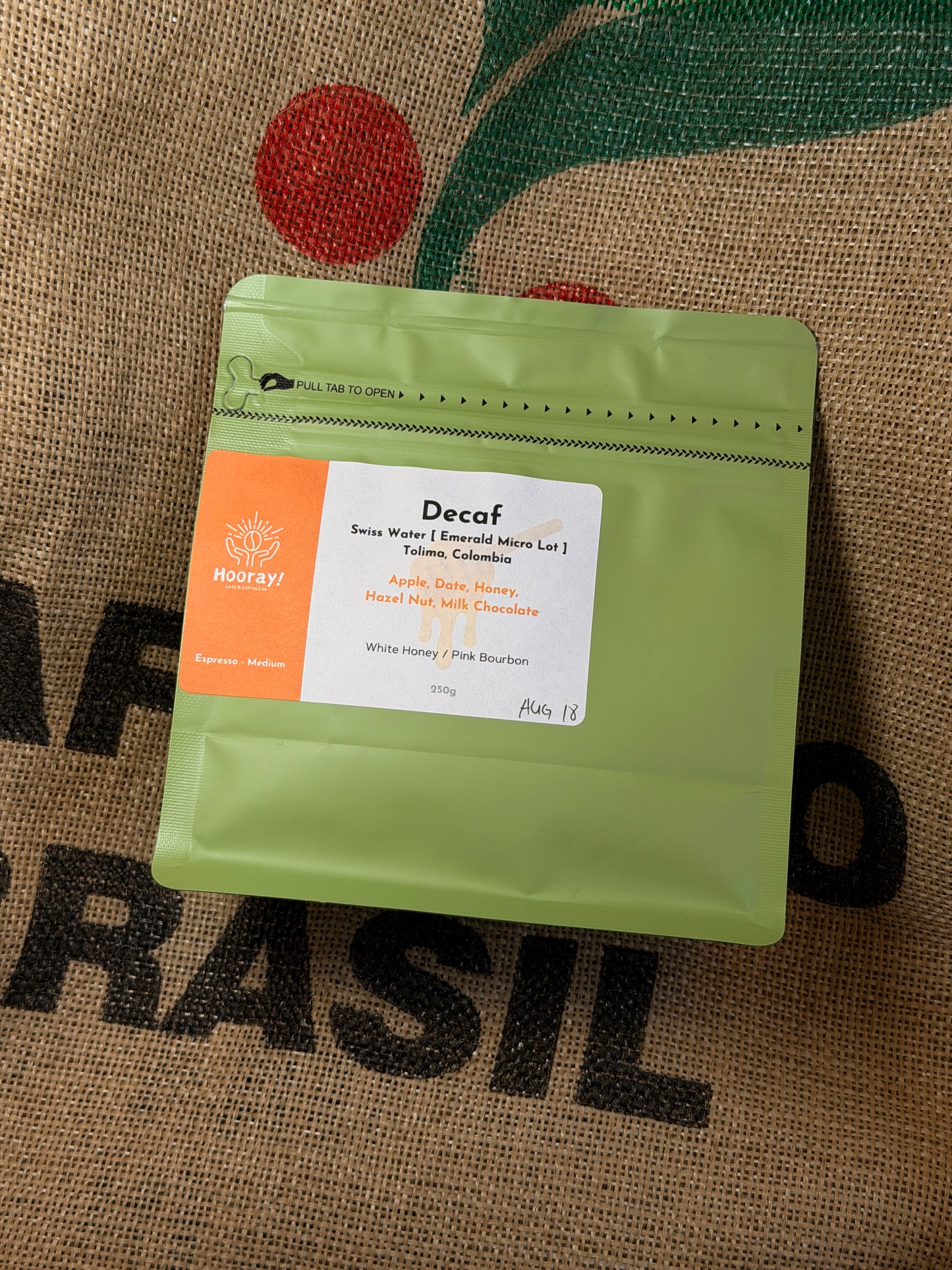 [Decaf] Colombia, Pink Bourbon, Swiss Water Emerald Micro Lot
