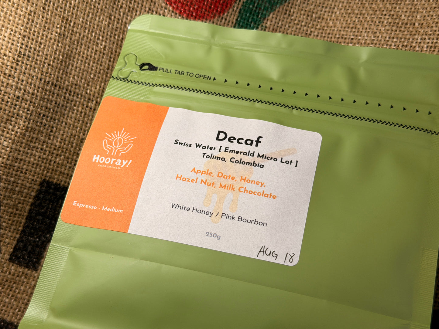 [Decaf] Colombia, Pink Bourbon, Swiss Water Emerald Micro Lot